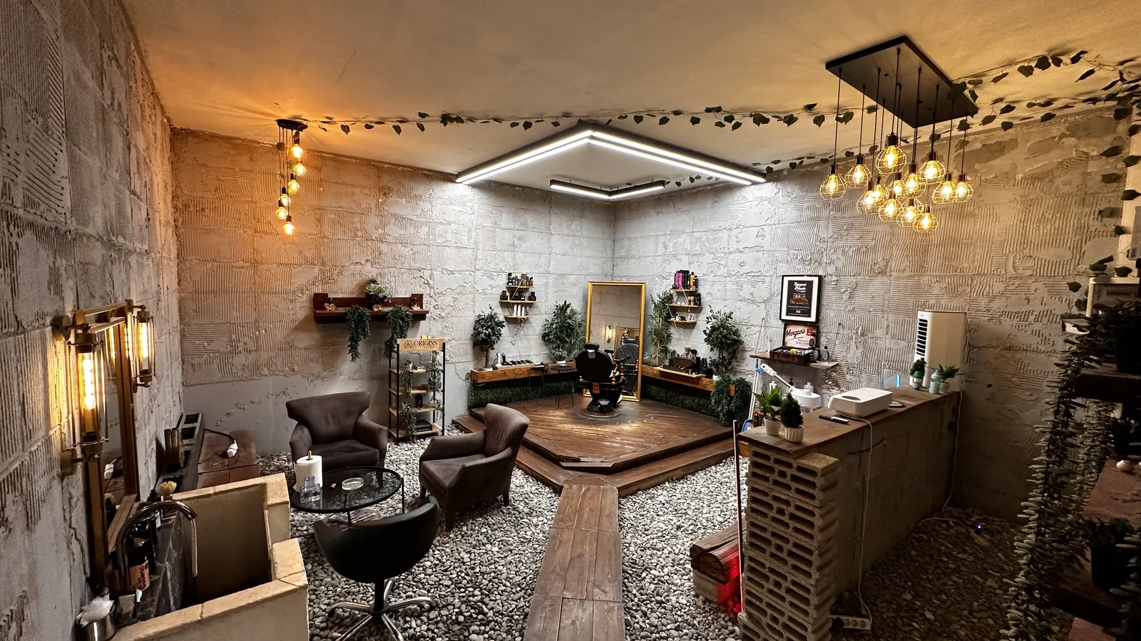 EREN ÇEVİK HAIR STUDIO